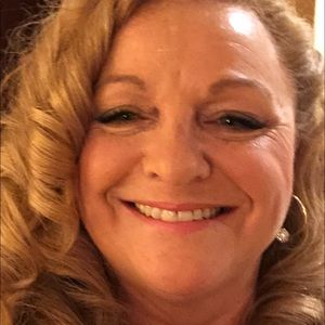 Meet your Posher, Joanne